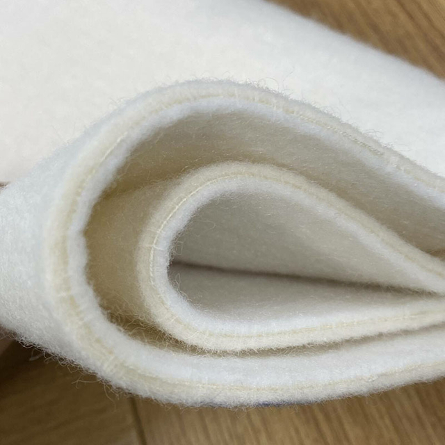 900 gramas de semi-aramida semi-poli&eacute;ster - feltro para m&aacute;quina de passar roupa